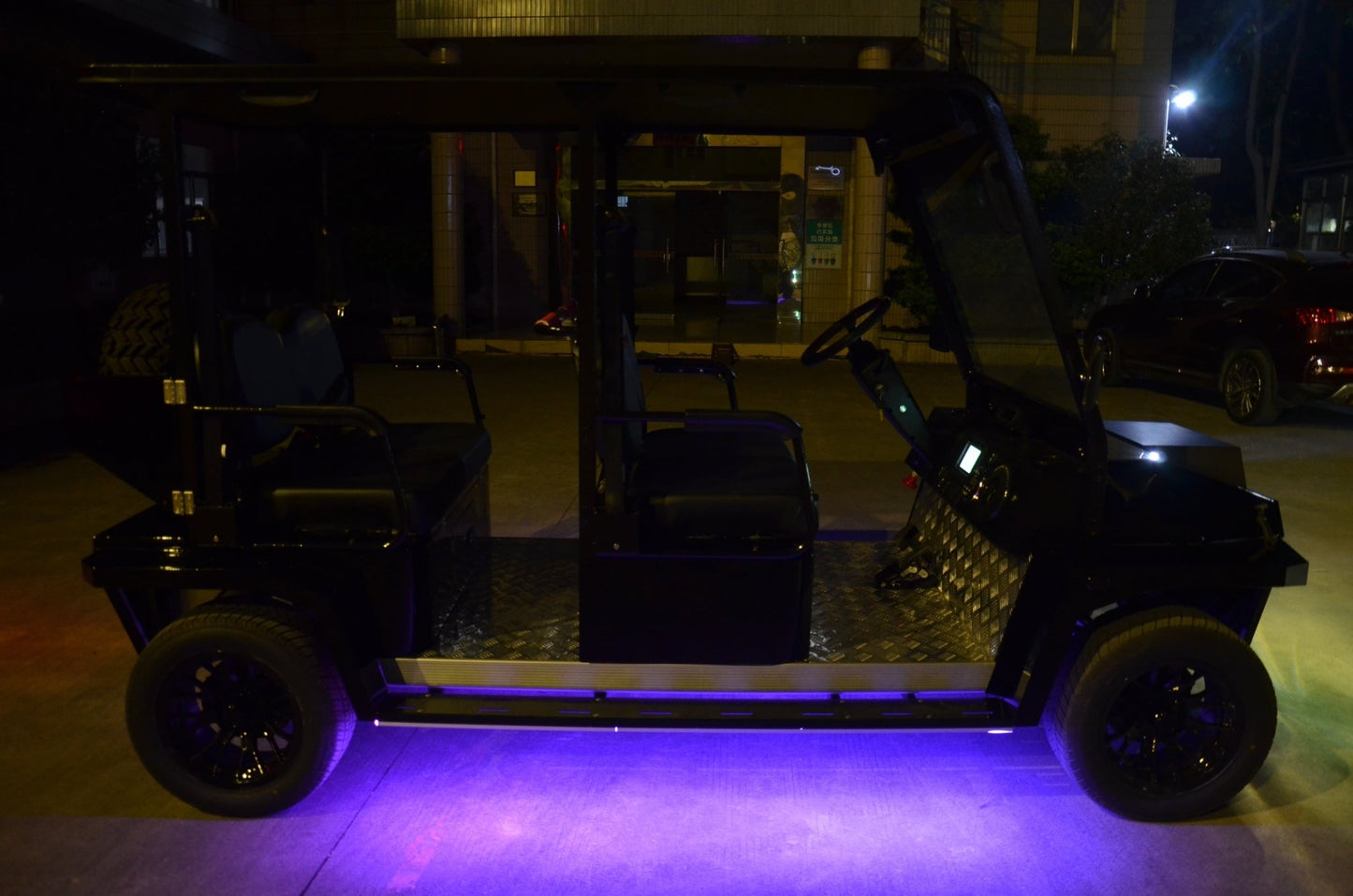 Yak 4 Seat Hybrid - 72V Lithium - Hawk Carts