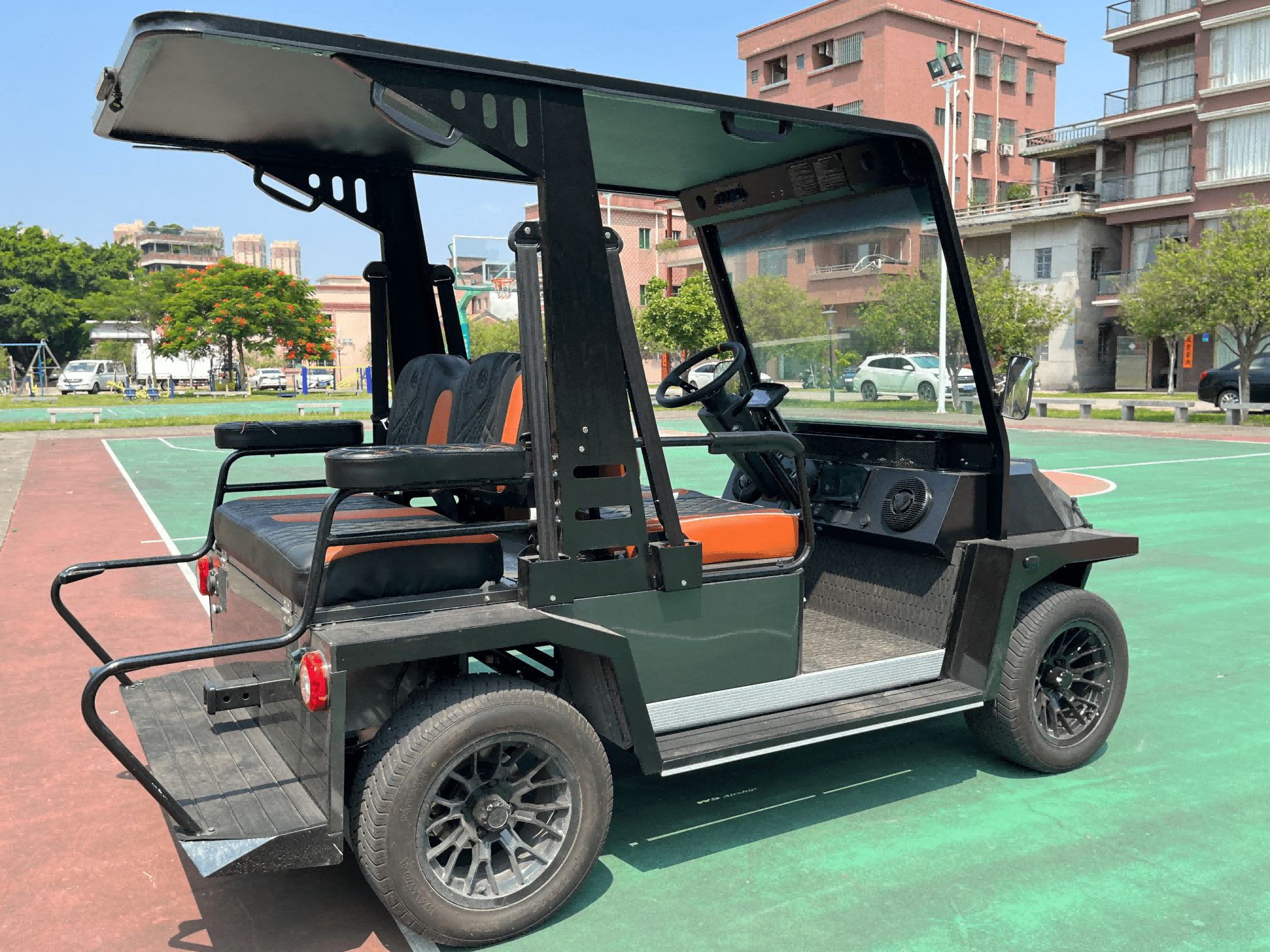 Hawk Cart Hawk Carts EV | Eco-Friendly Electric UTVs, Linen & Golf Carts