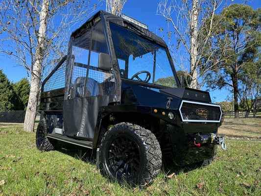 Yak SWB UTV 72v Lithium - Hawk Carts